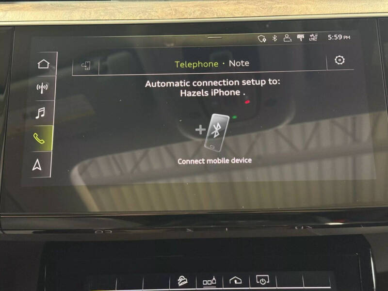 2019 Audi e-tron quattro Premium Plus