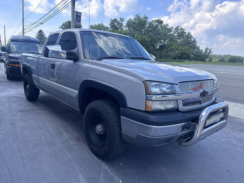 2004 Chevrolet Silverado 1500 LS