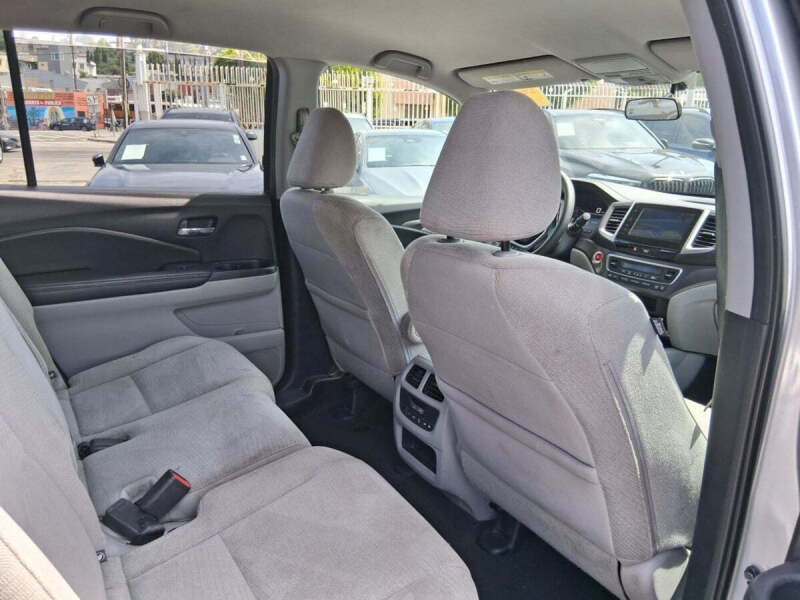 2017 Honda Pilot EX