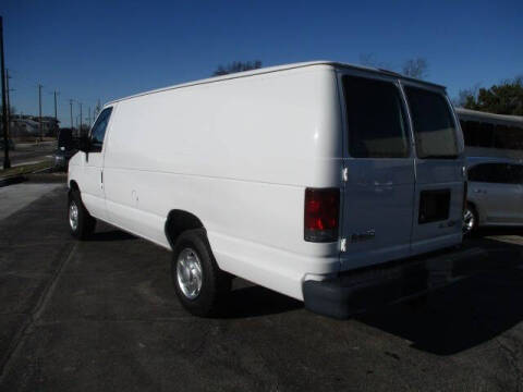 2010 Ford E-Series E-350 SD
