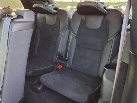 2019 Volvo XC90 T5 R-Design