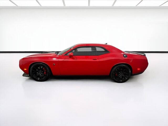 2018 Dodge Challenger 392 HEMI Scat Pack Shaker