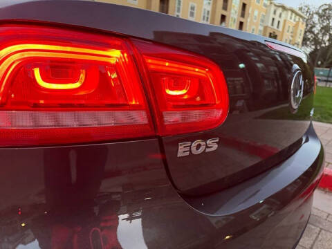 2012 Volkswagen Eos Komfort SULEV