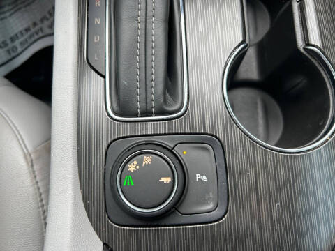 2017 GMC Acadia SLT-1