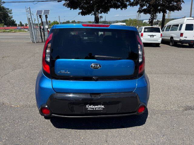 2016 Kia Soul +