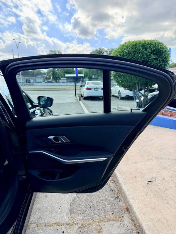 2021 BMW 3 Series 330i