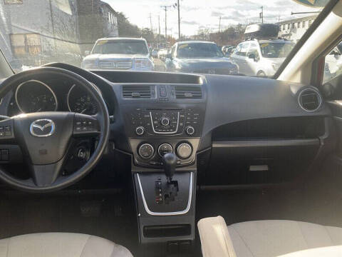 2015 Mazda MAZDA5 Sport