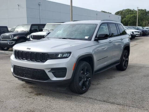 2024 Jeep Grand Cherokee Altitude