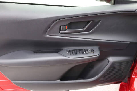 2025 Toyota Prius Plug-in Hybrid SE