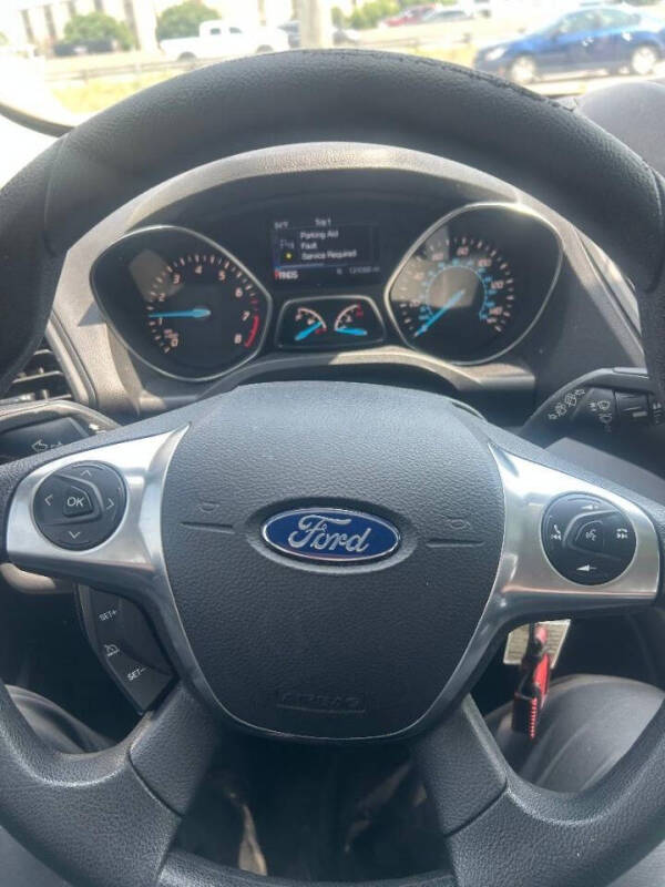 2016 Ford Escape SE
