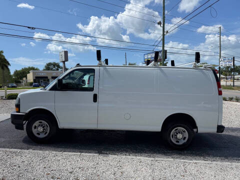2023 Chevrolet Express 2500