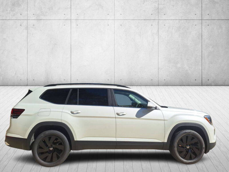 2026 Volkswagen Atlas SE