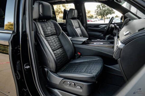 2023 Cadillac Escalade-V