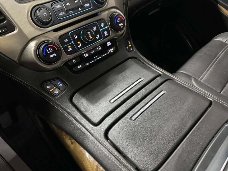 2017 GMC Yukon XL Denali