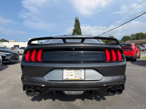 2020 Ford Mustang