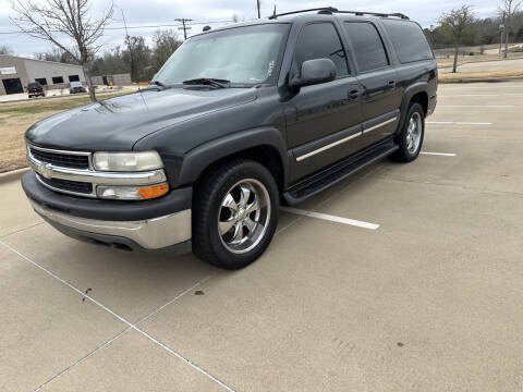 2004 Chevrolet Suburban for sale at Preferred Auto Sales in Whitehouse TX