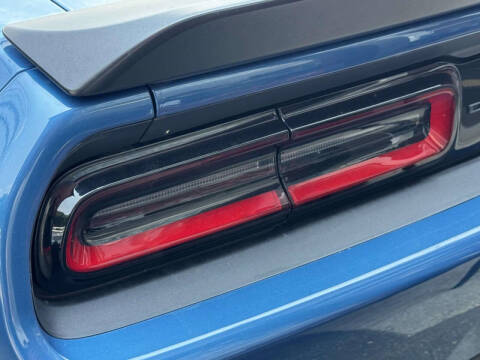 2020 Dodge Challenger SXT