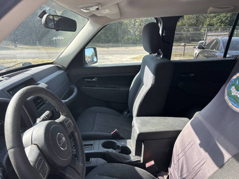 2011 Jeep Liberty Sport Jet