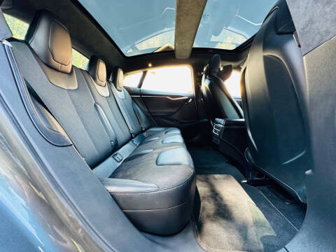 2016 Tesla Model S 75D