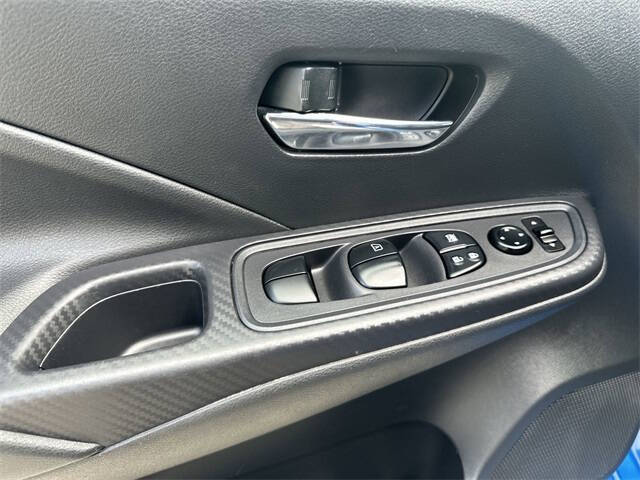 2023 Nissan Versa SV