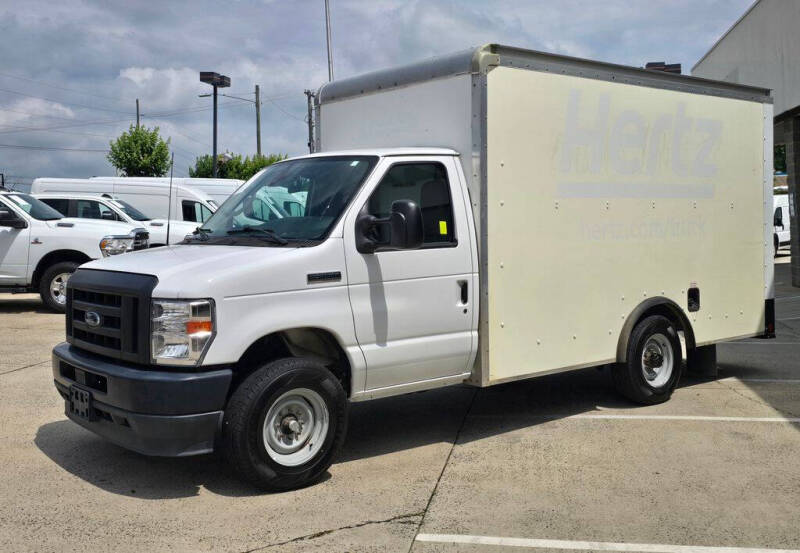 2022 Ford E-Series