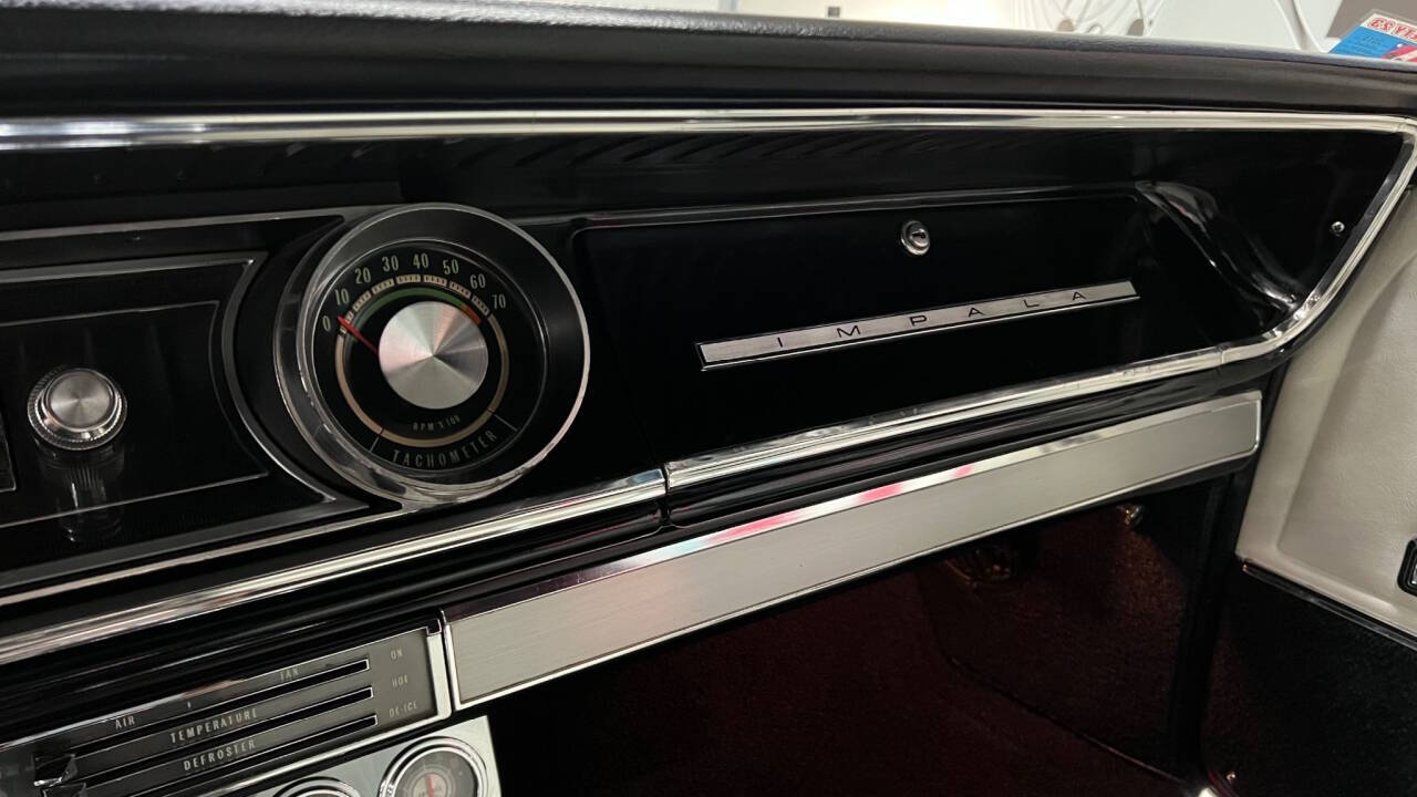 1965 Chevrolet Impala 396 L78 21