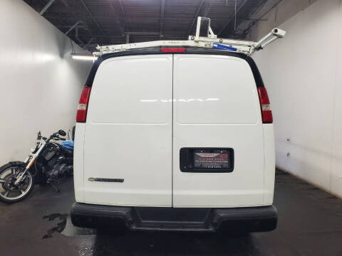 2017 Chevrolet Express 3500