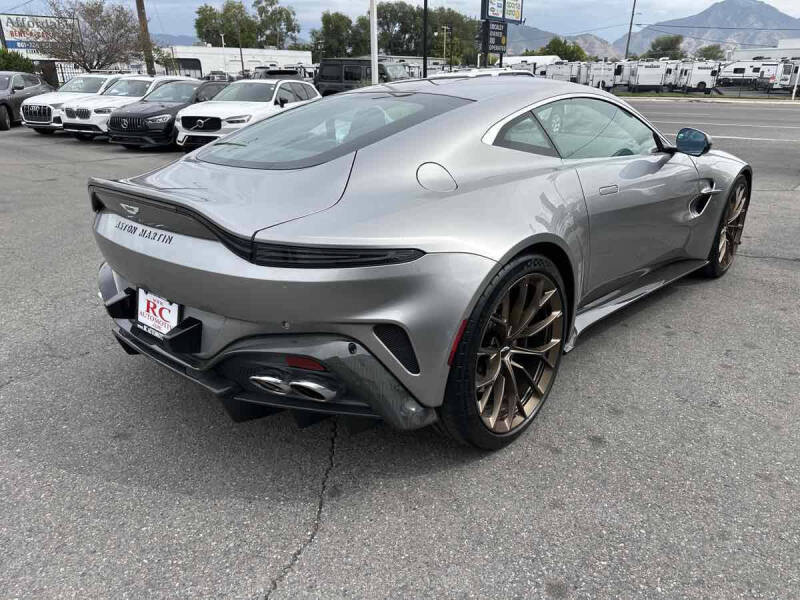 2025 Aston Martin Vantage