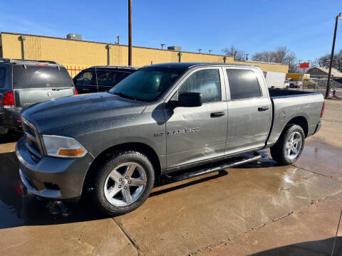 2012 RAM 1500 ST