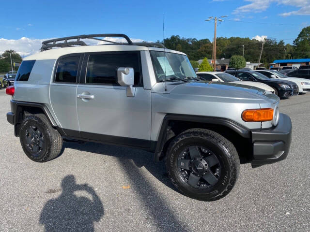 2008 Toyota FJ Cruiser for sale at Driven Pre-Owned in Lenoir, NC