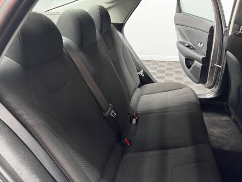 2021 Hyundai Elantra SE