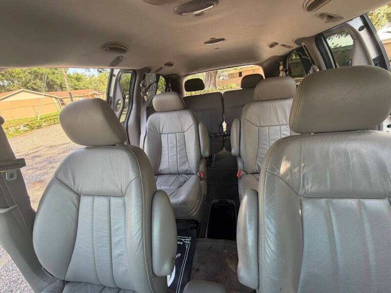 2002 Dodge Grand Caravan eX