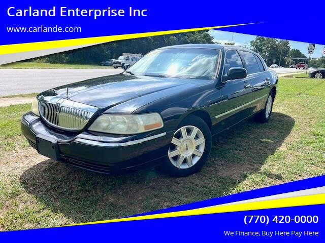 2011 Lincoln Town Car Executive's photo