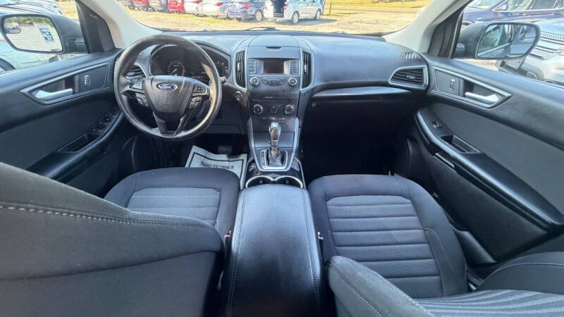 2016 Ford Edge SE