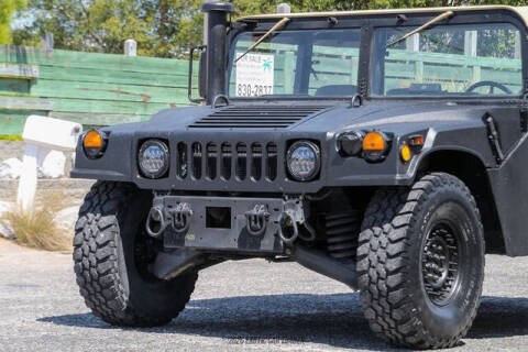 2014 AM General Hummer