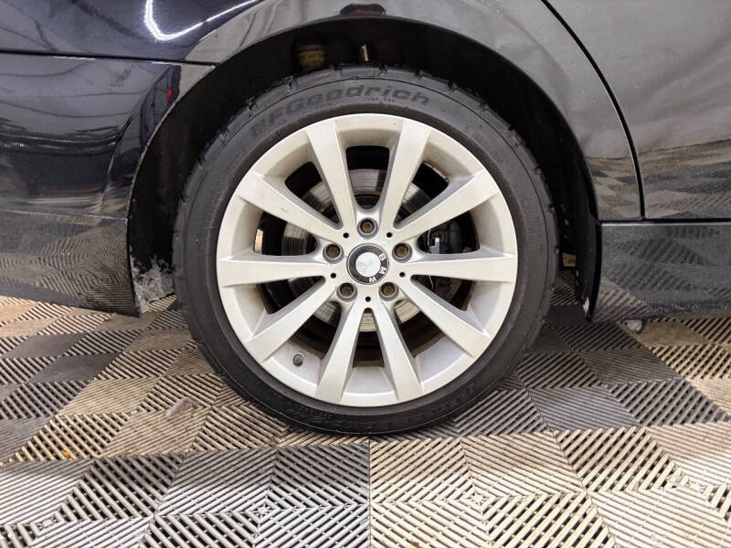 2011 BMW 3 Series 328i xDrive