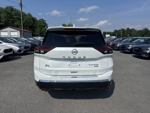 2024 Nissan Rogue Platinum