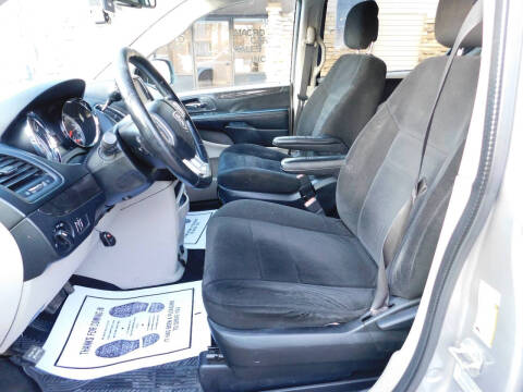 2017 Dodge Grand Caravan SE