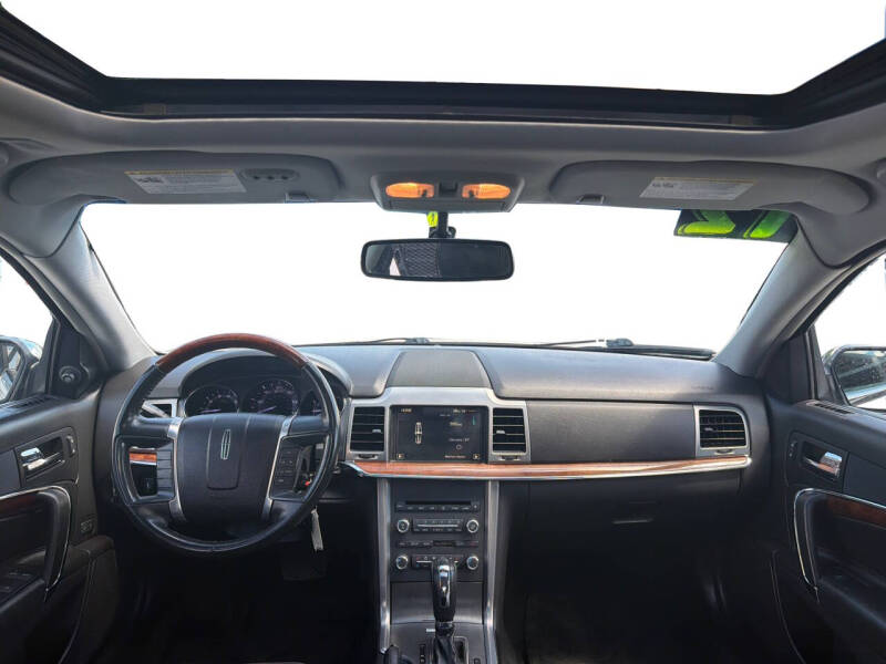 2012 Lincoln MKZ