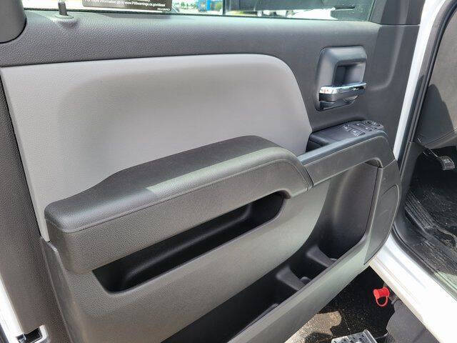 2023 Chevrolet Silverado 6500HD