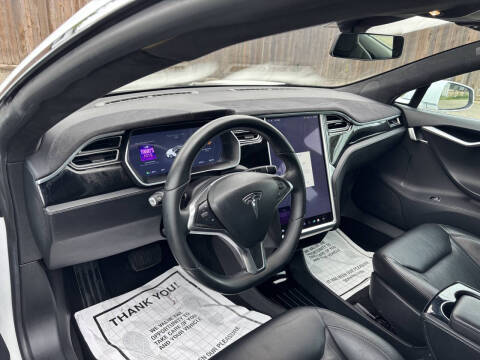 2016 Tesla Model S 70