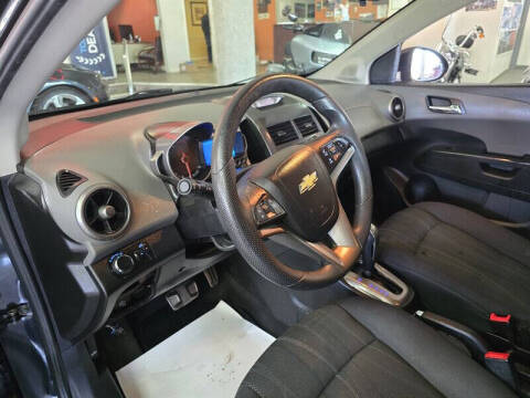 2014 Chevrolet Sonic LT Auto