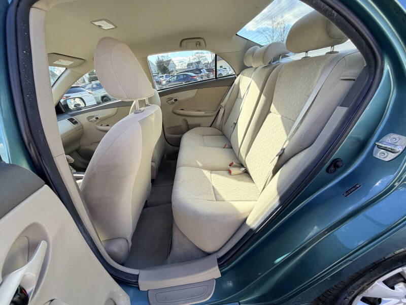 2009 Toyota Corolla LE