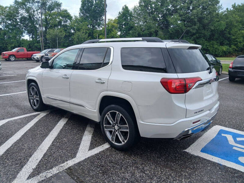 2017 GMC Acadia Denali