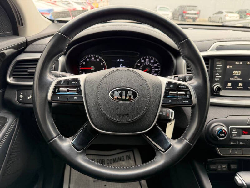 2020 Kia Sorento LX