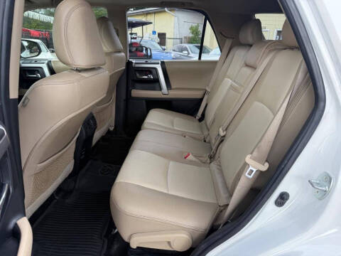 2018 Toyota 4Runner SR5