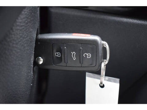 2018 Volkswagen Beetle 2.0T Coast