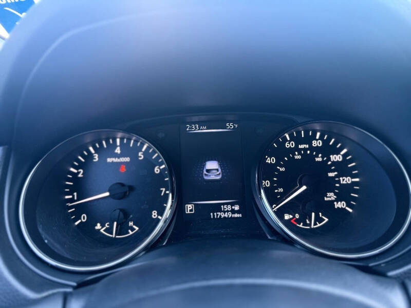 2017 Nissan Rogue Sport SV