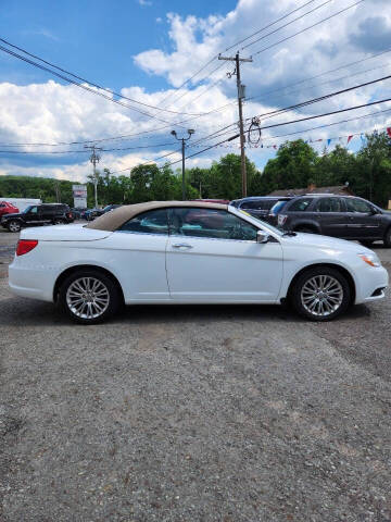 2011 Chrysler 200 Limited