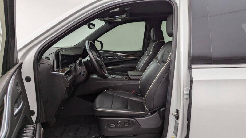 2023 Cadillac Escalade Premium Luxury